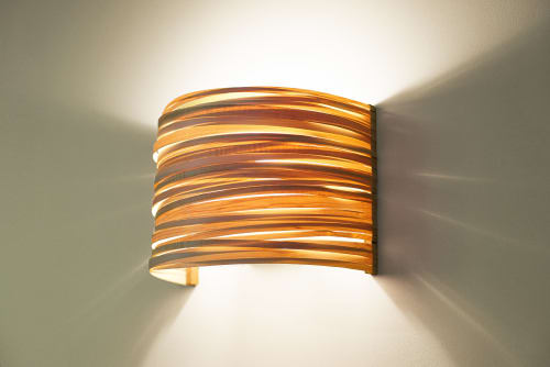Stripes Arc maple | Sconces by Studio Vayehi