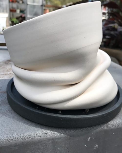 Small Cream Plop Planter Over Black Speckled Tray | Vases & Vessels by Philip Kupferschmidt