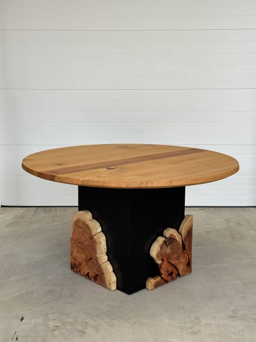 The Jade | Modern Round Dining Table | Tables by TRH Furniture