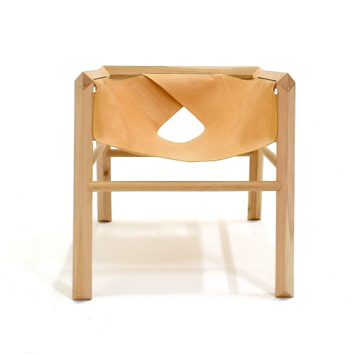 Poltrona 1902 | Chairs by Espina Corona