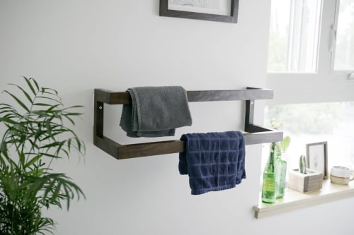 Modern Towel Rack | Furniture by THE IRON ROOTS DESIGNS