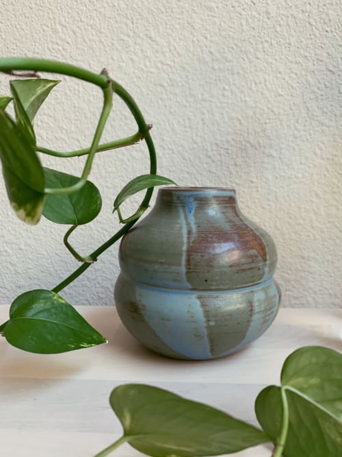 Curvy Vase | Vases & Vessels by cyan ceramics