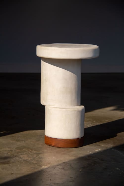 Sculptural Side Table in White Plaster | Tables by LIRIO Design House