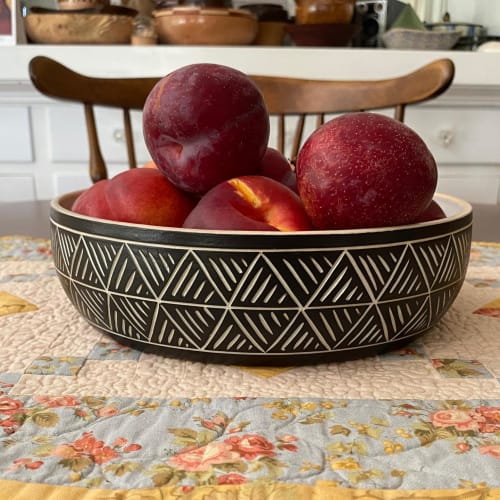 Black and Whire Porcelain Sgraffito  bowl | Tableware by Janet Wolf