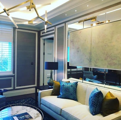 Kathleen Mullaniff | Paintings by Kathleen Mullaniff | Belmond Cadogan Hotel in London