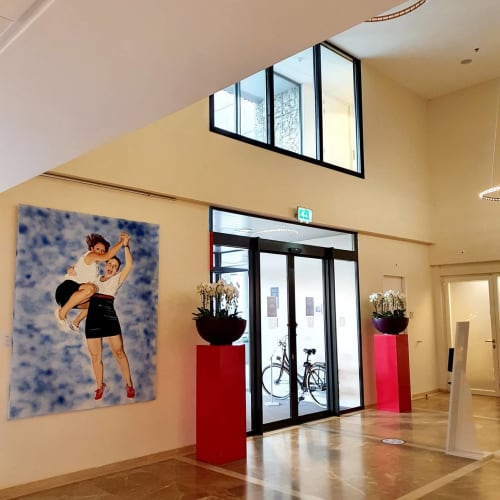 Mixed media painting of dancers, Frog Jump | Paintings by Bianca Lever | Hilton Garden Inn Leiden in Oegstgeest