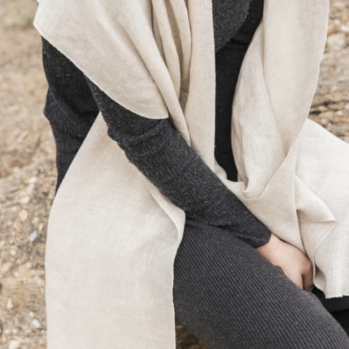 Linen Shawl | Apparel & Accessories by ÁBBATTE | Ábbatte (Monasterio de Santa María de la Sierra) in Collado Hermoso