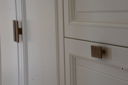Medium Striped Rectangle | Pull in Hardware by Thea design