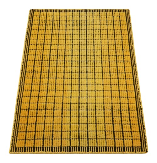 Rug & Kilim’s Gradient Rug in Yellow and Black Ombre Grid | Rugs by Rug and Kilim