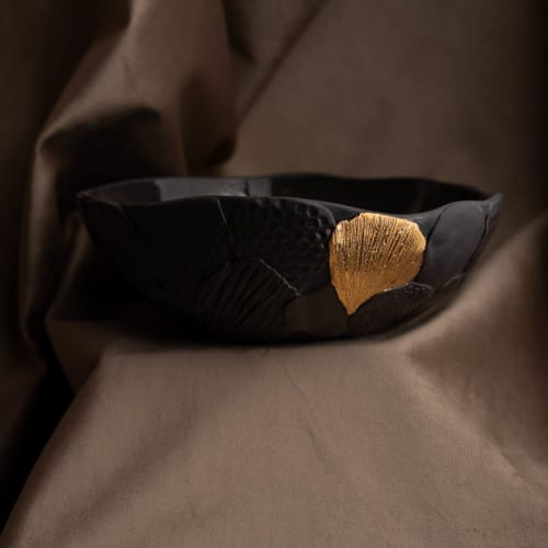 Vida Grande Fruit Bowl, Black | Serving Bowl in Serveware by Boya Porcelain