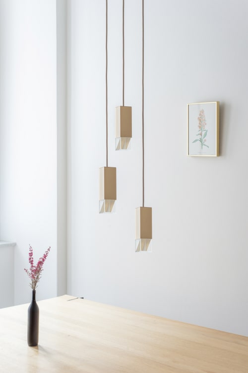Lamp/One Brass Trio Chandelier | Chandeliers by Formaminima