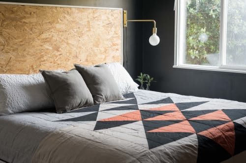 Antwerp Quilt | Linens & Bedding by Vacilando Studios | Private Residence, Neskowin in Neskowin