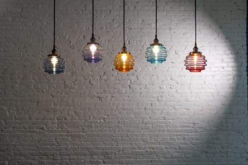 Honey | Pendants by DIERK V