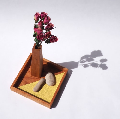 "Square Town" Wood & leather storage tray