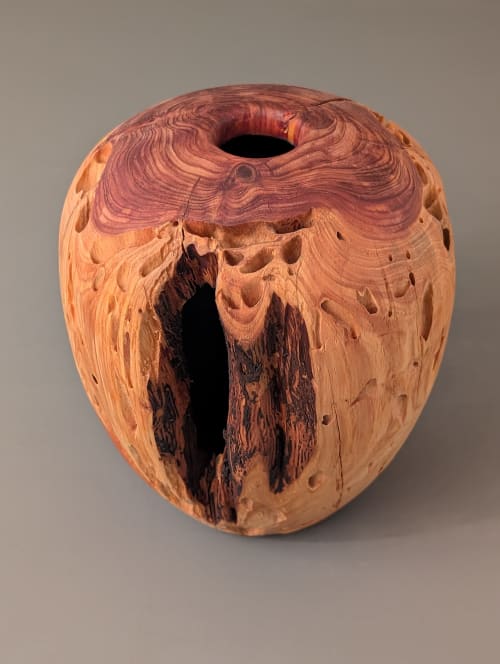 Juniper Hollow Form 2 | Decorative Objects by Jeffrey R
