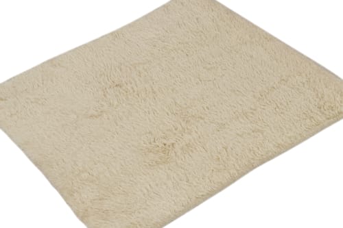 Rug & Kilim’s Moroccan Shag Rug in Creamy High-Pile | Area Rug in Rugs by Rug and Kilim