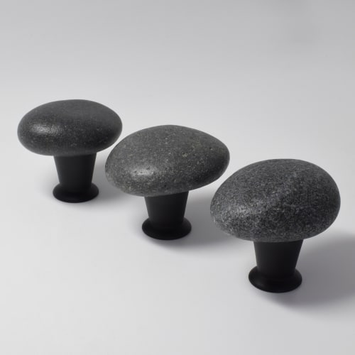 Natural Pebble Stone Pull Knob Handles for Cabinets | Hardware by SeaStoneCrafts