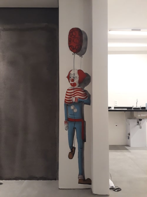 Indoor Clown | Art Curation by Sergio Free