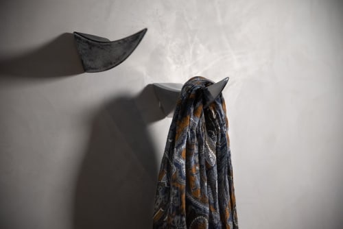 Corneio | Rack in Storage by romeo design