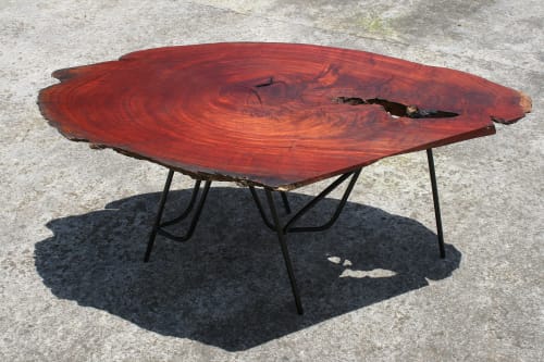 Chisel Table | Tables by Elias González