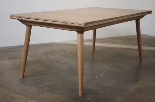 Mantaray Table | Dining Table in Tables by Kokora