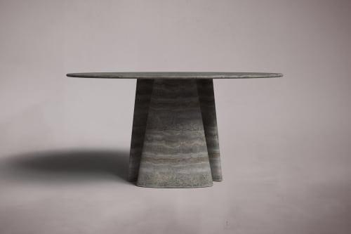 Guasha Silver Travertine Round Dining Table | Tables by HamamDecor LLC