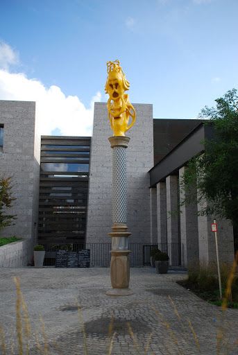 Luizado | Public Sculptures by STUDIO NICK ERVINCK | Gallo-Roman Museum, Tongeren in Tongeren