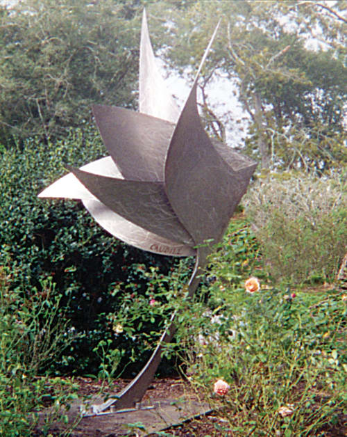 Fluttersong | Public Sculptures by Dave Caudill | Rip Van Winkle Gardens in New Iberia