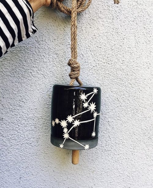 Handmade, handpainted ceramic bell | Wall Hangings by Kizilkarakovan