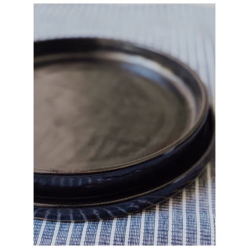 Metallic Black Dinner Plate High Sides by Elizabeth Bell Ceramics