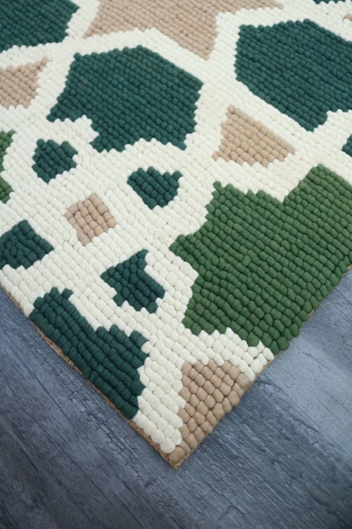 Bespoke Hooked Rug | Rugs by MEEM RUGS