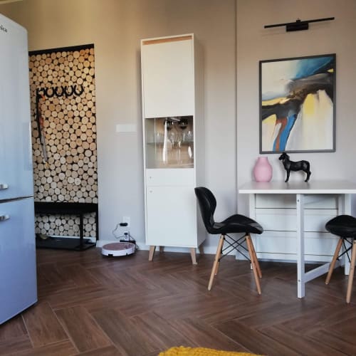 1 bedroom flat | Art Curation by Egle's Paintings
