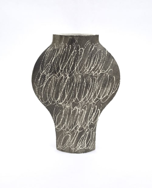 Ceramic Vase ‘Dal - Negative Circles Black’ | Vases & Vessels by INI CERAMIQUE