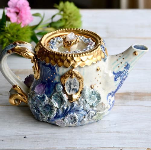 Tea Pot | Tableware by Terre Ferme Pottery | Terre Ferme Pottery in St. Albert