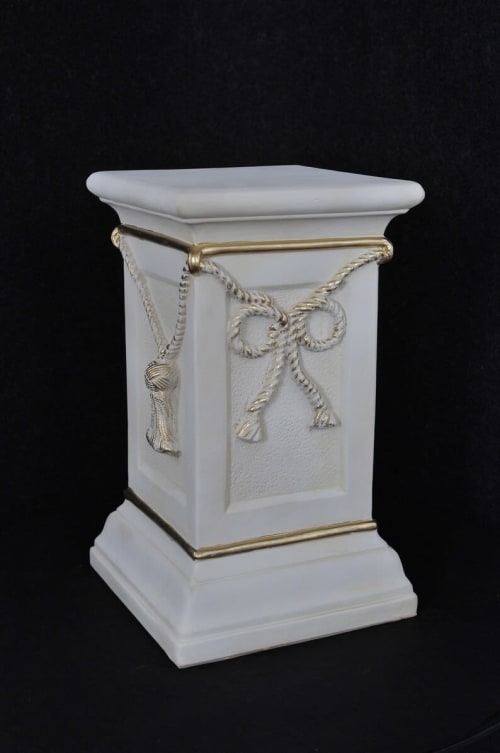 Column with Chord Roman all hand made in Europe | Furniture by ultimate European