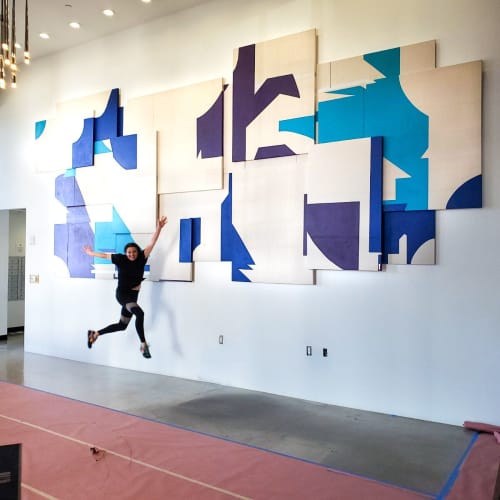 "Abstract Ocean" | Murals by ANTLRE - Hannah Sitzer | Noho 14 Apartments in Los Angeles