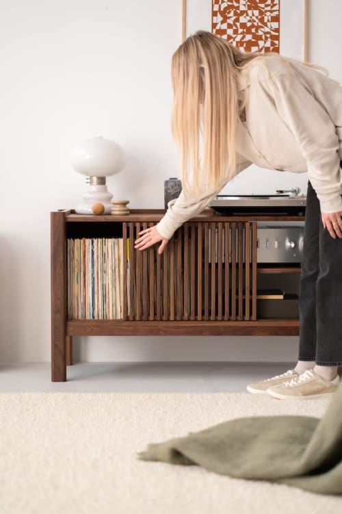 JAMM LOW 111 - Walnut record player stand for small spaces | Sideboard in Storage by Mo Woodwork