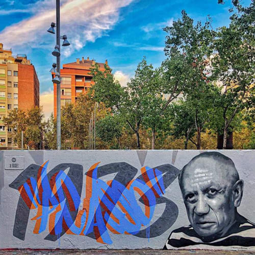 Picasso in the Jardines de las Tres Chimeneas | Street Murals by Gustavo Nénão | Jardins de les Tres Xemeneies in Barcelona