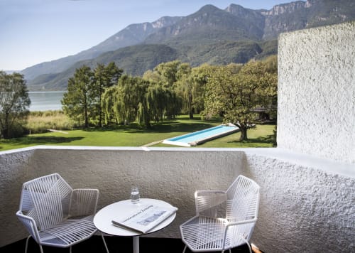 Table | Tables by Moroso | Seehotel Ambach in Campi Al Lago