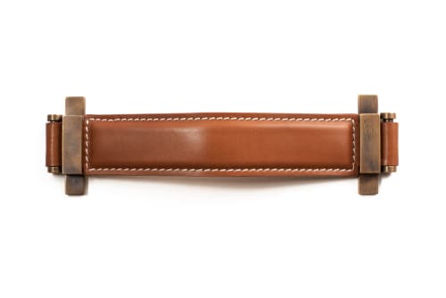 Handle Leather | Hardware by Thea design | Albergo la Minerva in Capri