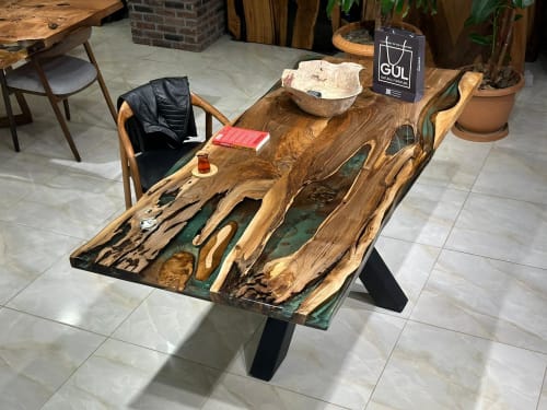 Custom Green & Brown Color Epoxy Resin Dine Table | Dining Table in Tables by Gül Natural Furniture