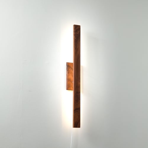 "Lume" Hardwood Wall Sconce Light | Sconces by THE IRON ROOTS DESIGNS