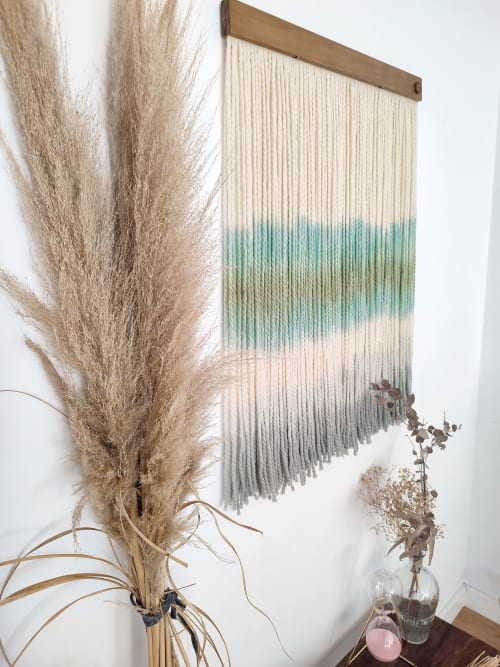 Jardin de Meditación | Wall Hangings by Pepita Topos Studio