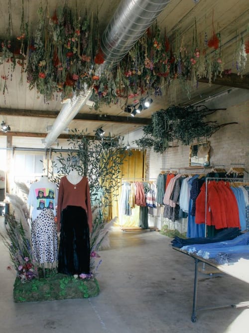 Clad & Cloth Warehouse, Stores, Interior Design