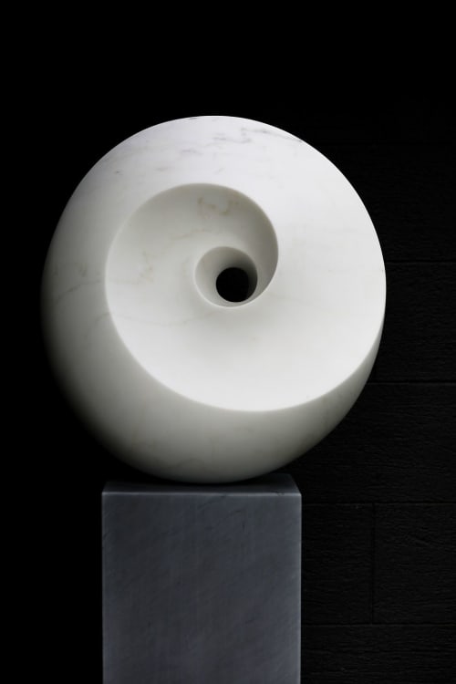 Omphalos | Sculptures by Yoko Kubrick