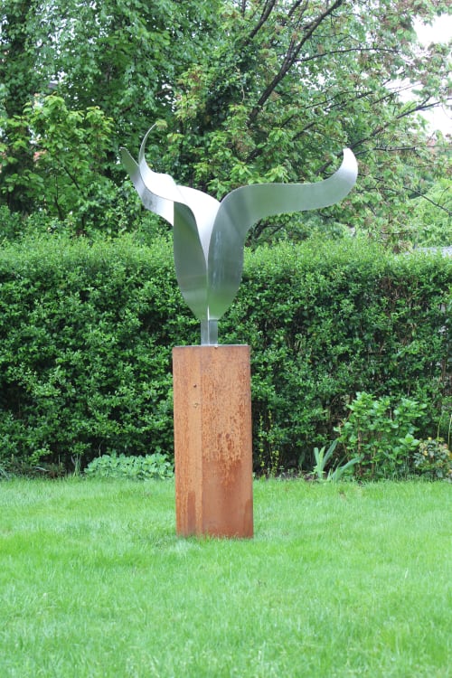 Stainless Steel Tulip Sculpture | Sculptures by Jeroen Stok