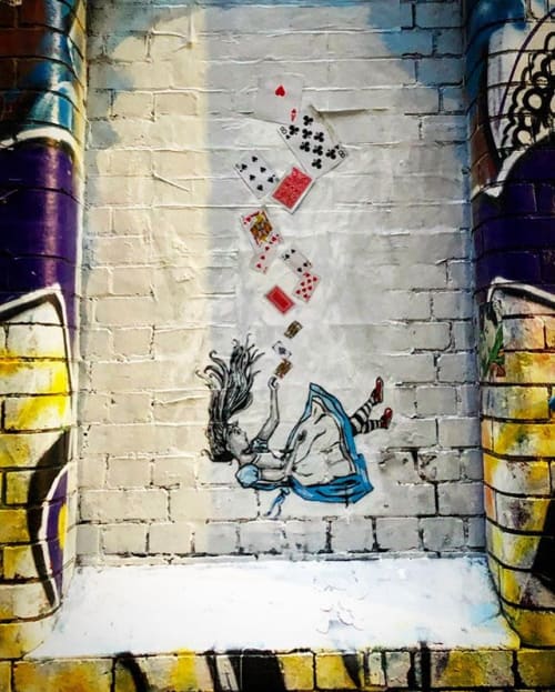 Alice falling | Street Murals by n2o