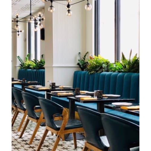 Dining area | Interior Design by Arlene Penrose Designs | Mary'z Mediterranean Cuisine in Houston