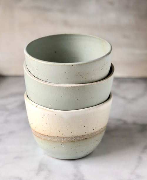 Tomoko Jarrell | Bowl in Dinnerware by Tomoko Ceramics