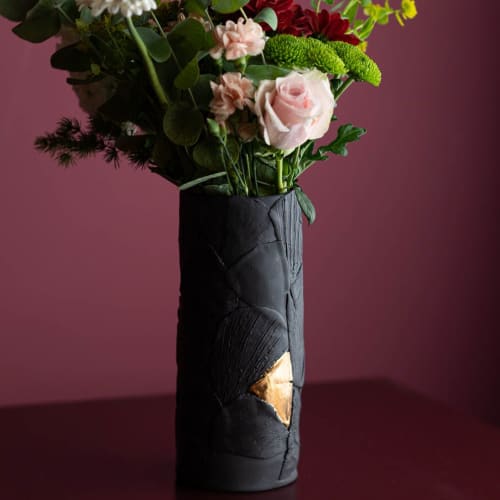 Vida Vase, black | Vases & Vessels by Boya Porcelain